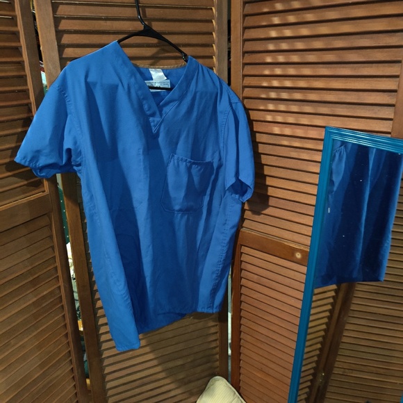 Scrub Top - Picture 2 of 2